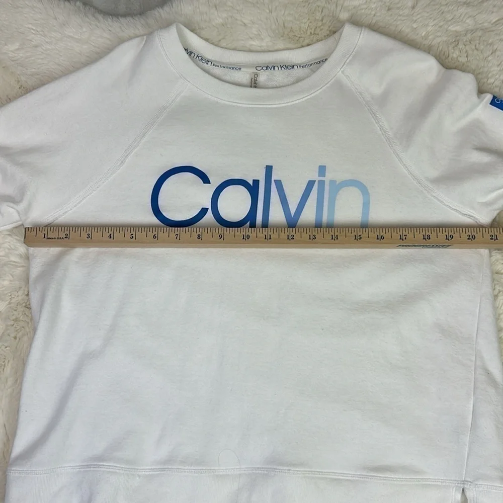 Calvin Klein Women’s Performance Logo Long Sleeve Crewneck - Picture 7 of 8